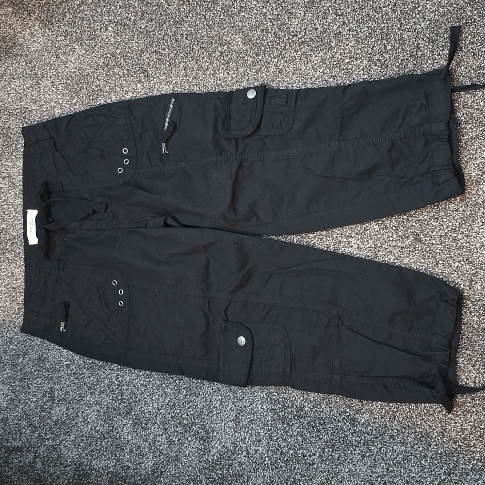 Liquid Casual Cargo Capri Pants